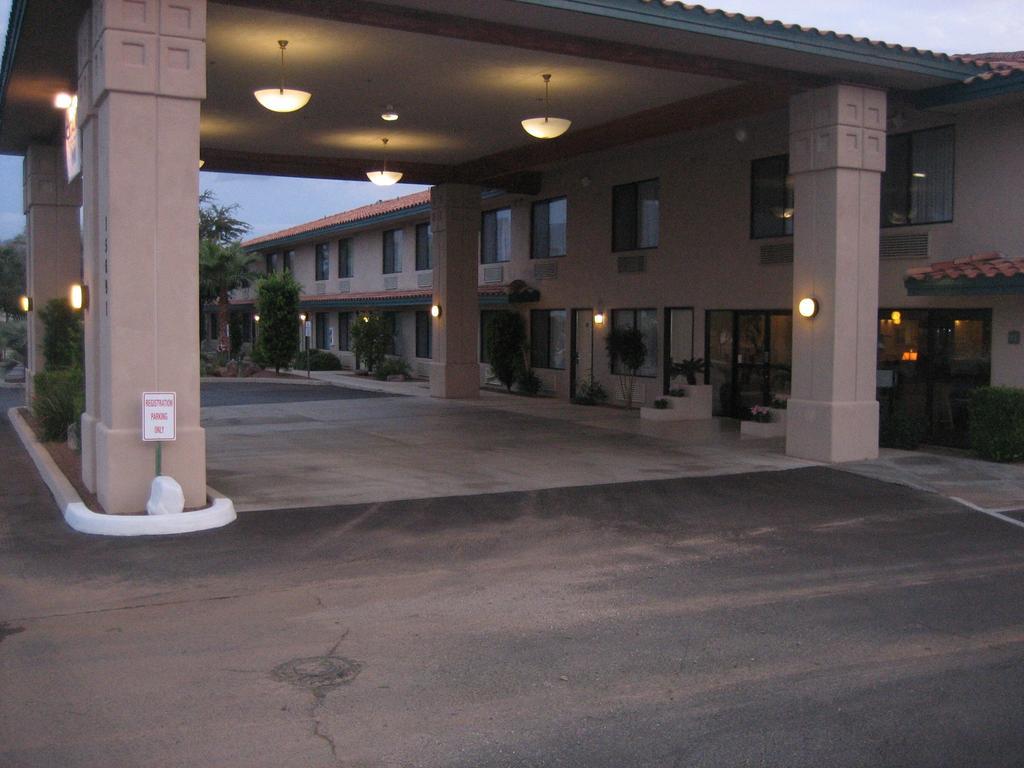 Catalina Inn Eksteriør bilde